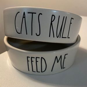 - Rae Dunn FEED ME Small Bowl Set 2